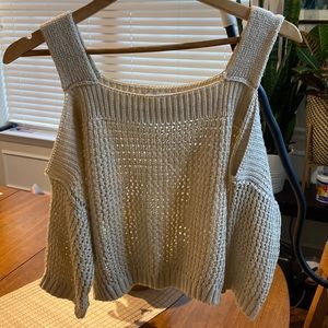 Bishop and young crop sweater top size small, tan
